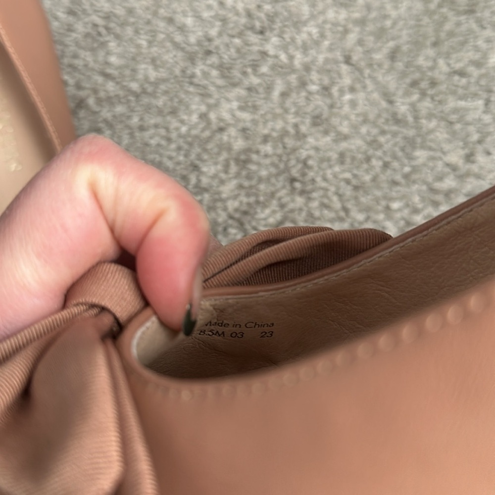 Jack Rogers Tan Bow Flats - Picture 5 of 5